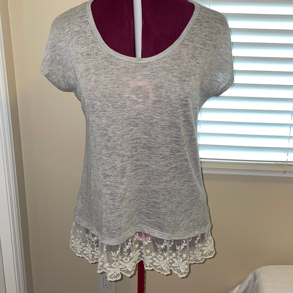 Moa Moa T-shirt sz M